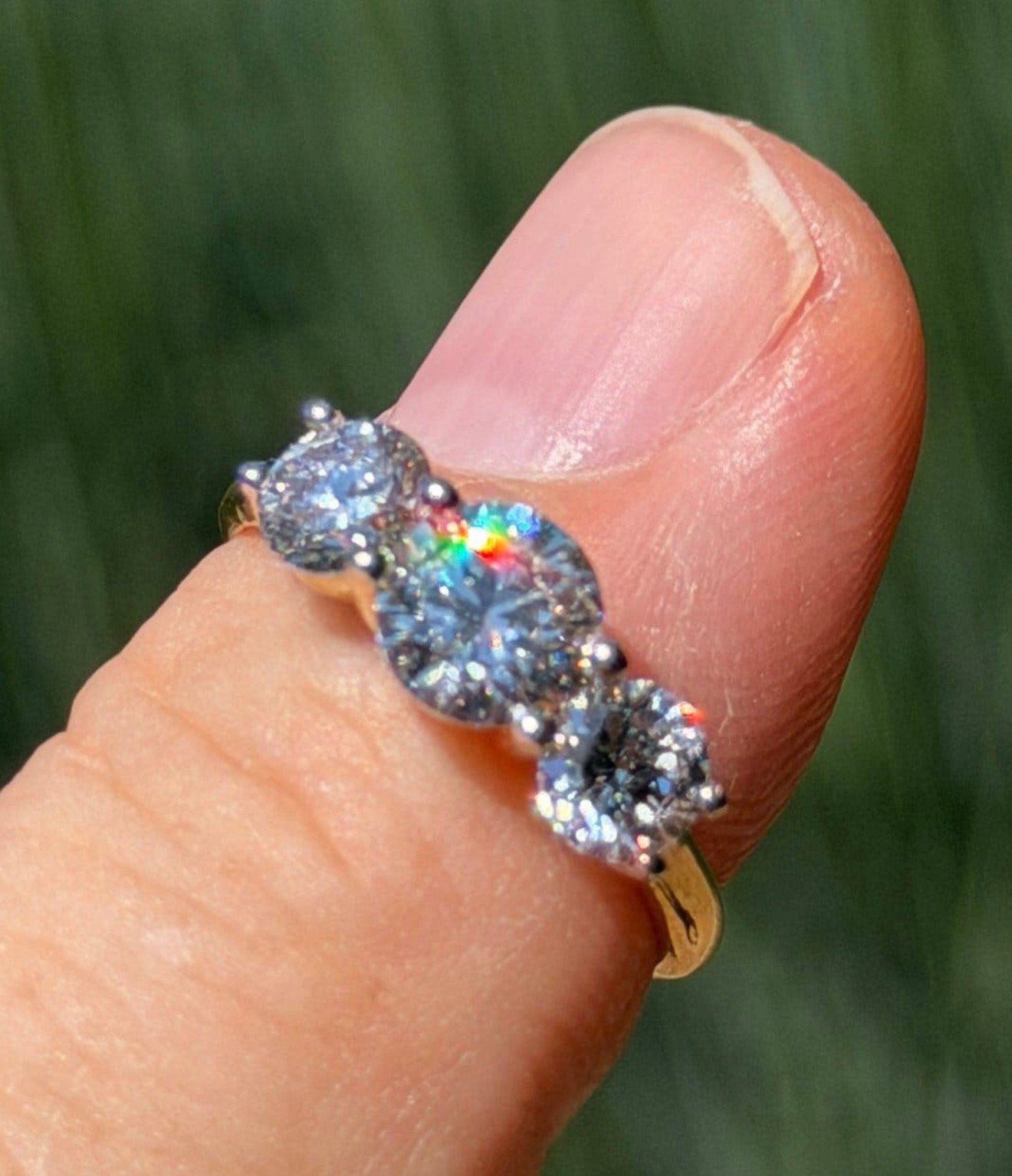 Gouden ring met 3 diamanten totaal 2.03ct met certificaat!, Handtassen en Accessoires, Ringen, Geel, Nieuw, Ophalen of Verzenden