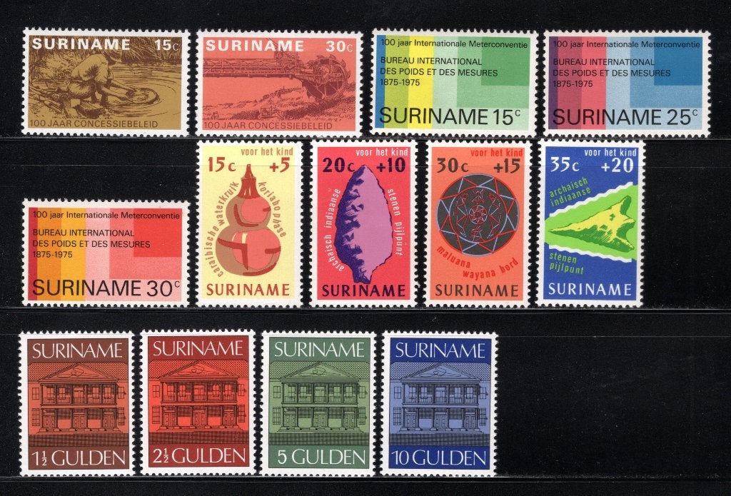 SURINAME Lot 1975 MNH, Timbres & Monnaies, Timbres | Surinam, Envoi, Non oblitéré