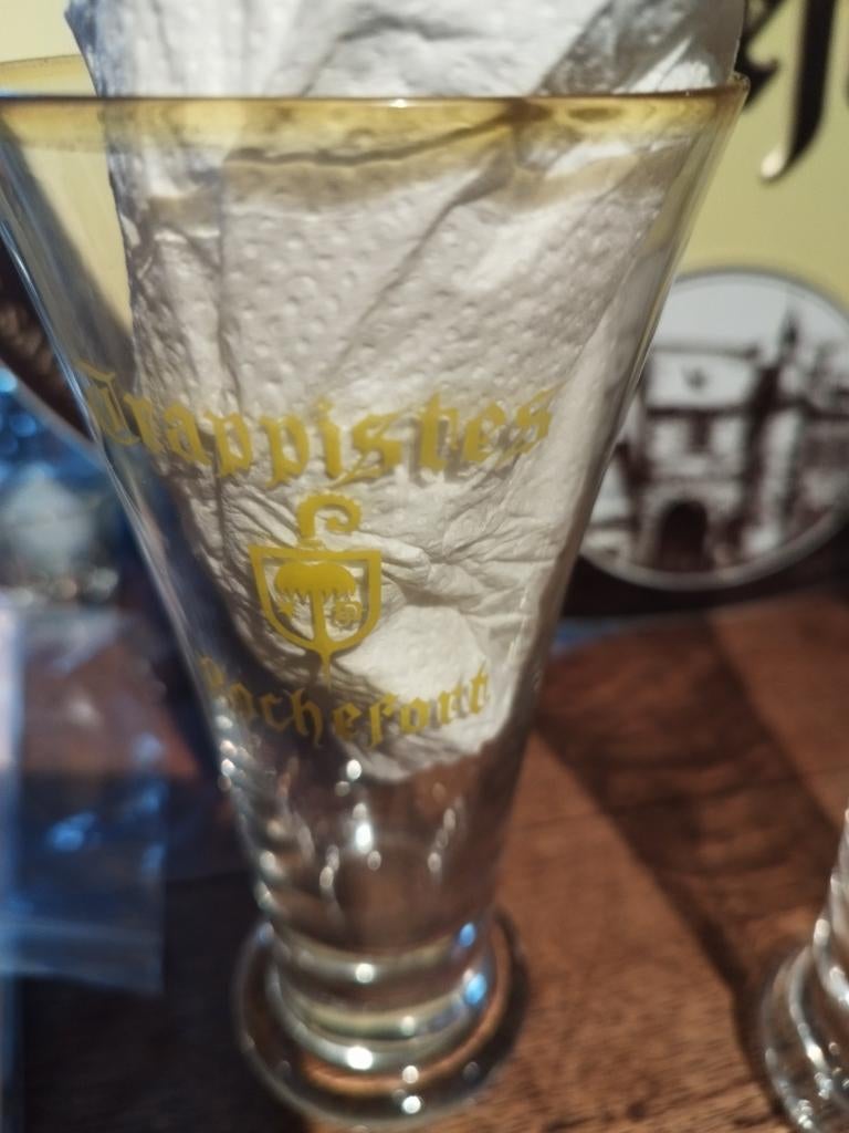Verre trappistes Rochefort plus plaque