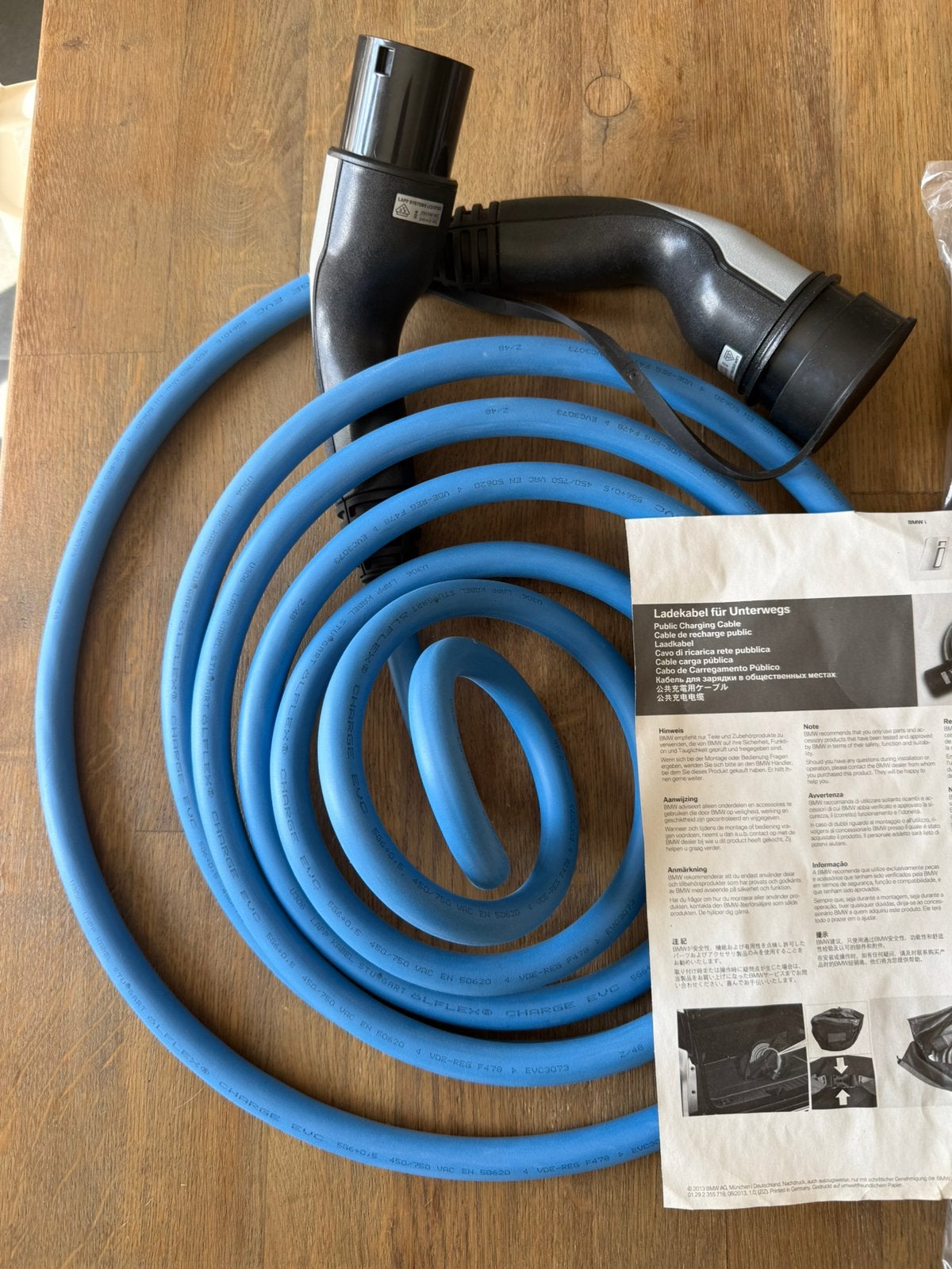 Laadkabel bmx x3 hybride past voor bj 2021/2024, Autos : Divers, Bornes de recharge, Enlèvement, Neuf, Câble de charge
