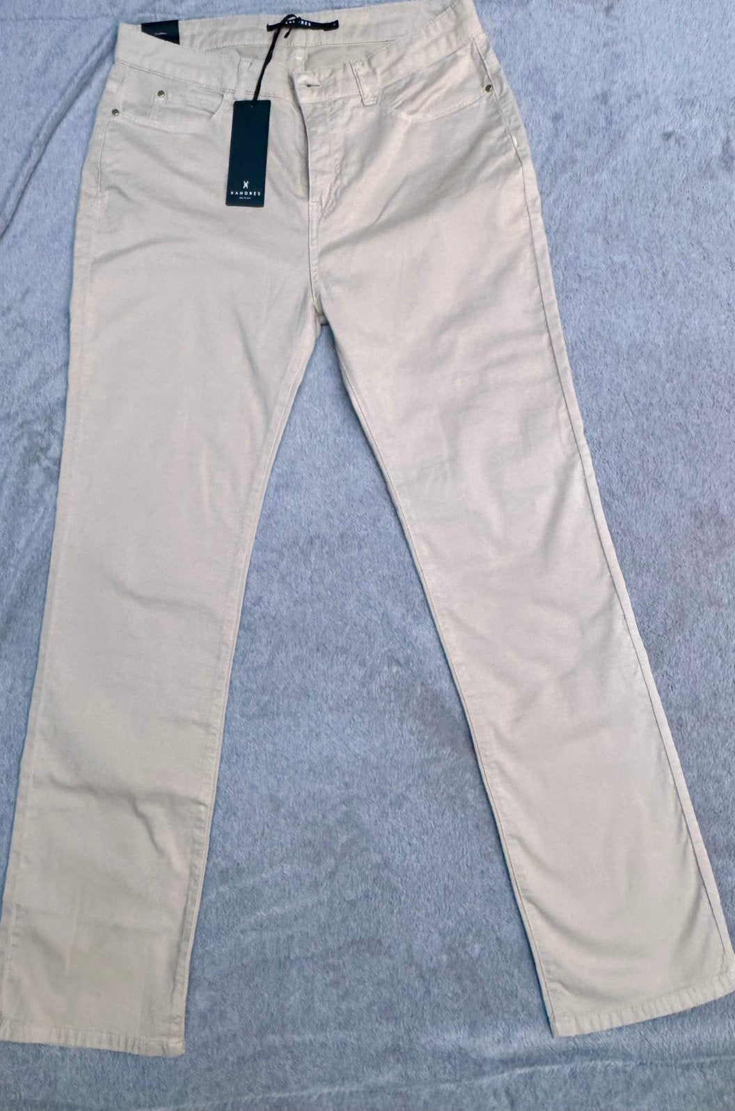 Damesbroek - maat 31 - merk Xandres  - kleur beige - nieuw, Kleding | Dames, Maat 38/40 (M), Beige, Nieuw, Ophalen of Verzenden
