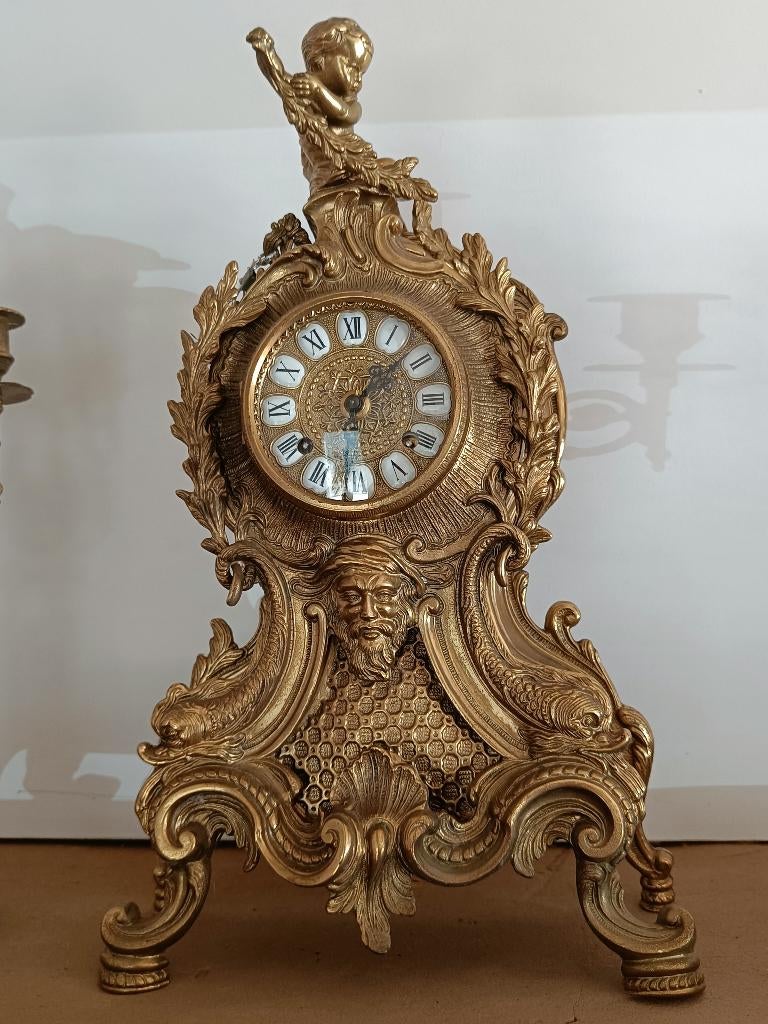 Antieke koperen klok met kandelaars, Antiek en Kunst, Antiek | Klokken, Ophalen