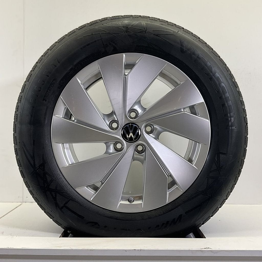 DEMO VOLKSWAGEN TIGUAN TAYRON VELGEN SET WINTERBANDEN 17 INC, 215 mm, -, -, Banden en Velgen