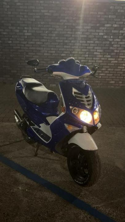 Peugeot Speedfight 2, B-klasse (liquid cooled), Fietsen en Brommers, Tweetakt, Ophalen of Verzenden, Speedfight, 50 cc