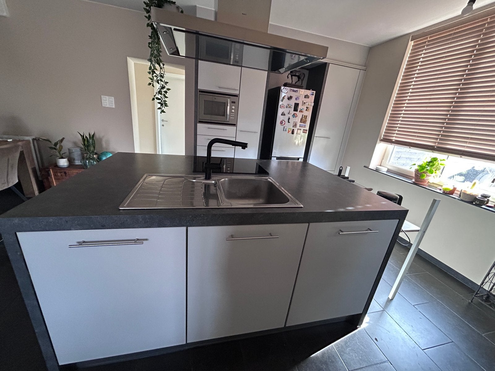 Nette complete keuken met eiland - zelf afbreken en ophalen, Huis en Inrichting, Ophalen, Gebruikt, Overige typen, Hout
