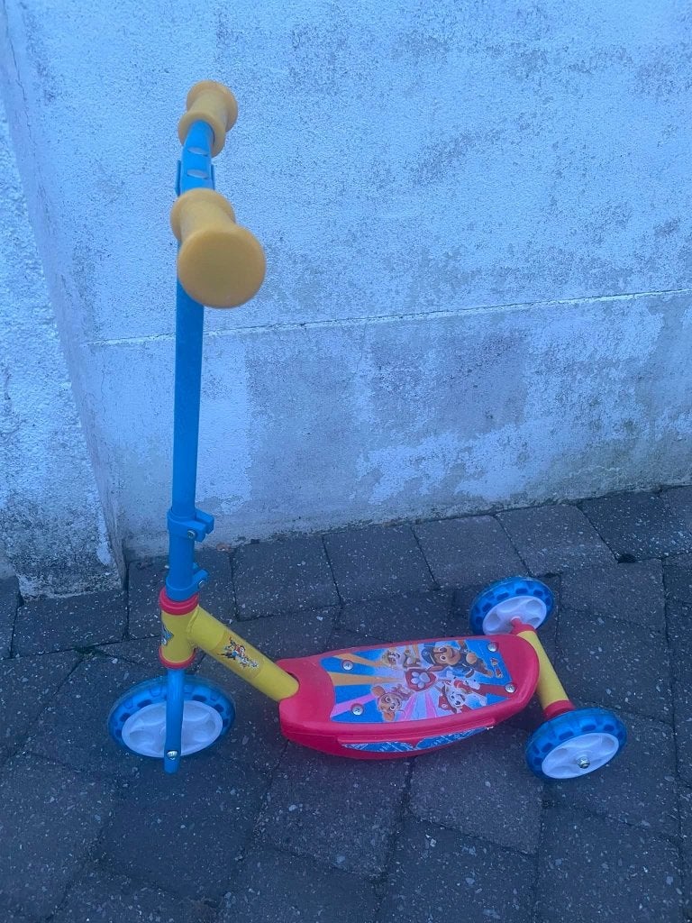 Step paw patrol, Fietsen en Brommers, Steps, Ophalen, Zo goed als nieuw, Gewone step