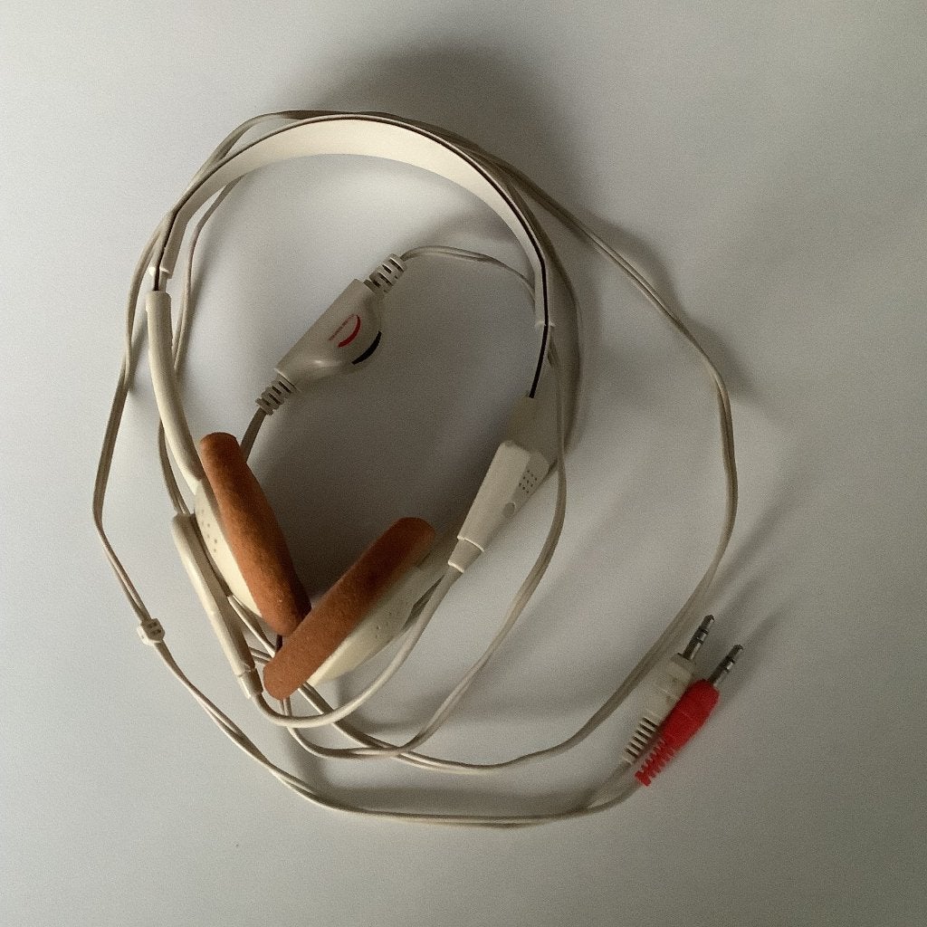 Headset, Ophalen of Verzenden, Zo goed als nieuw, Bedraad, Over-ear