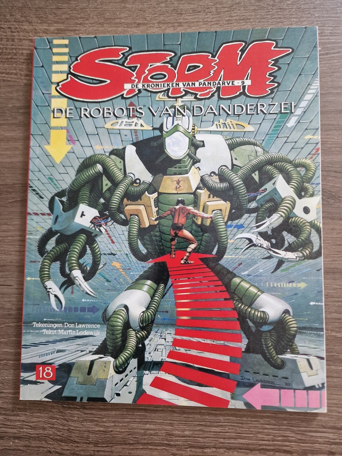 strips. Storm.  strip. Trigie, Ophalen of Verzenden, Zo goed als nieuw, Don Lawrence, Meerdere stripboeken