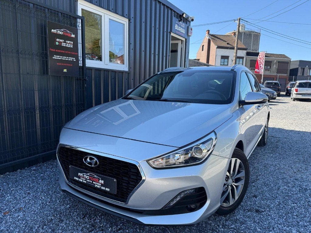 Hyundai i30 SW 1.0 T / 1e Main / CarPlay / Entretien + CT OK, Autos, Achat, 998 cm³, Entreprise, Garantie prolongée