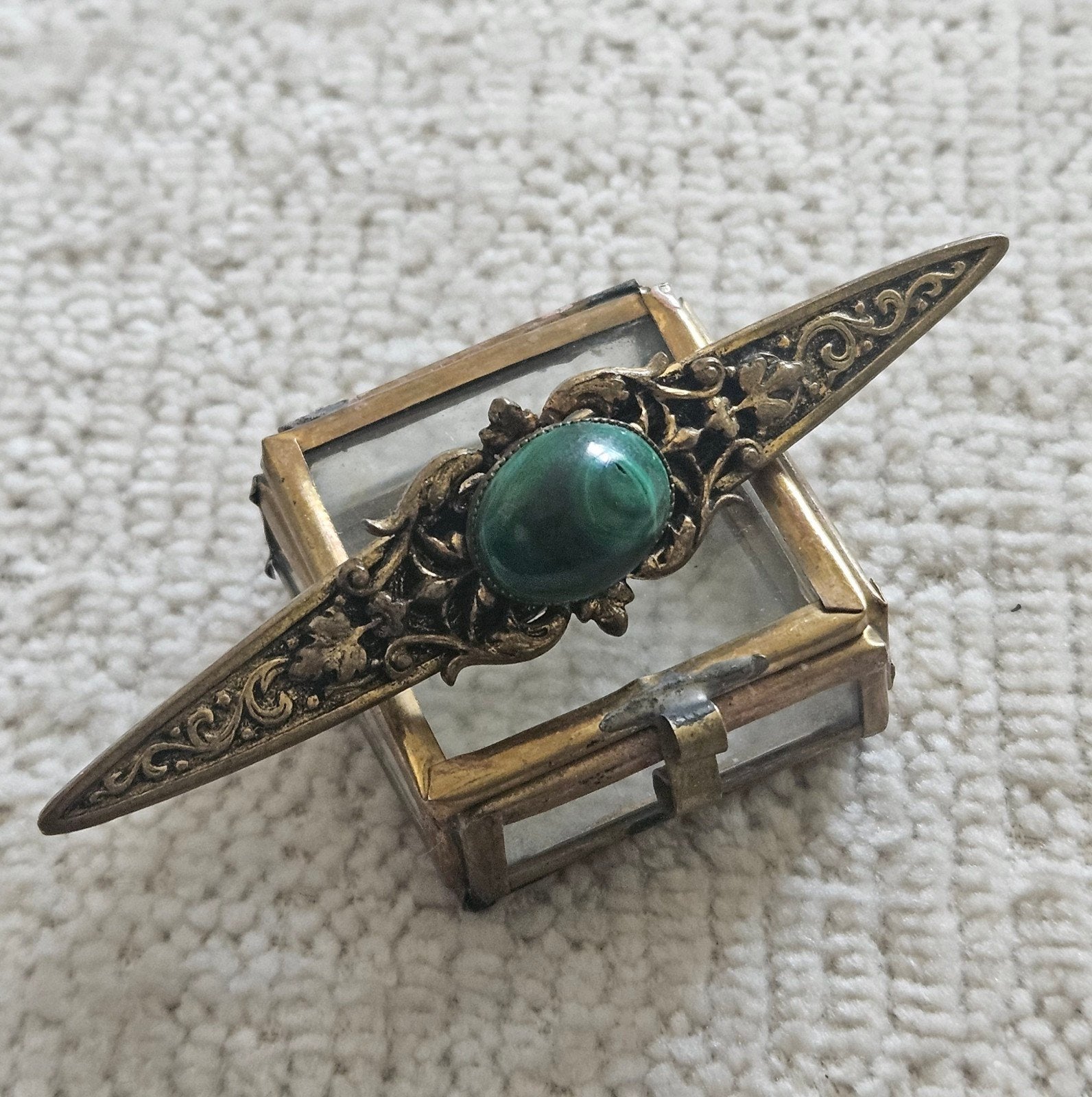Broche barrette vintage en laiton et Malachite véritable, Enlèvement ou Envoi