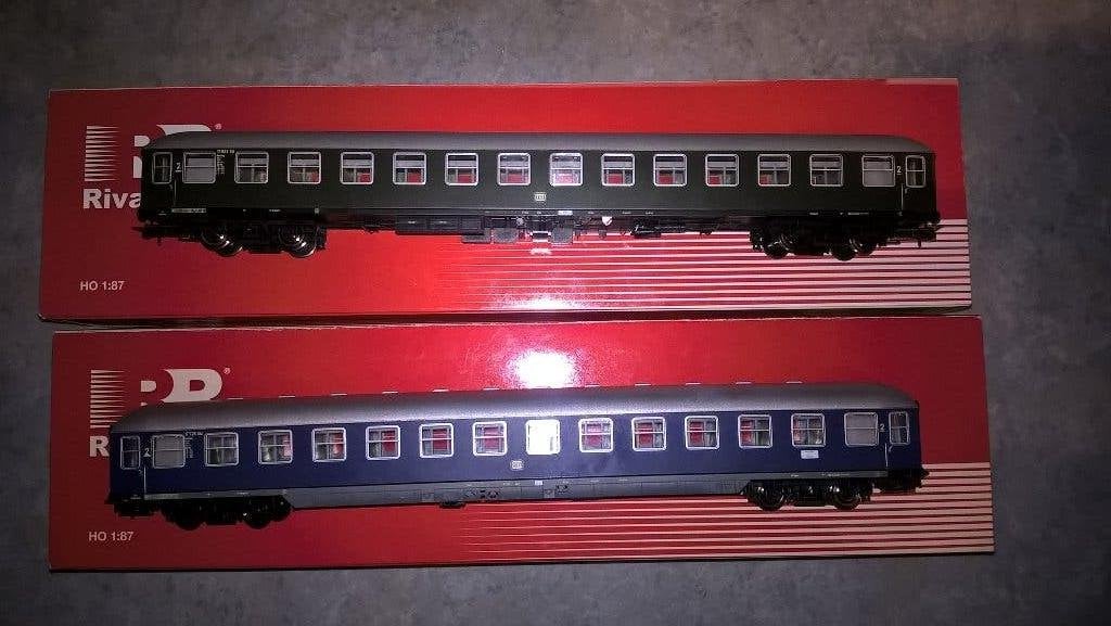 Rivarossi 2 UIC-X voitures couchettes DB H0 HR4013 HR4025, Neuf, Autres marques, Enlèvement ou Envoi, Wagon