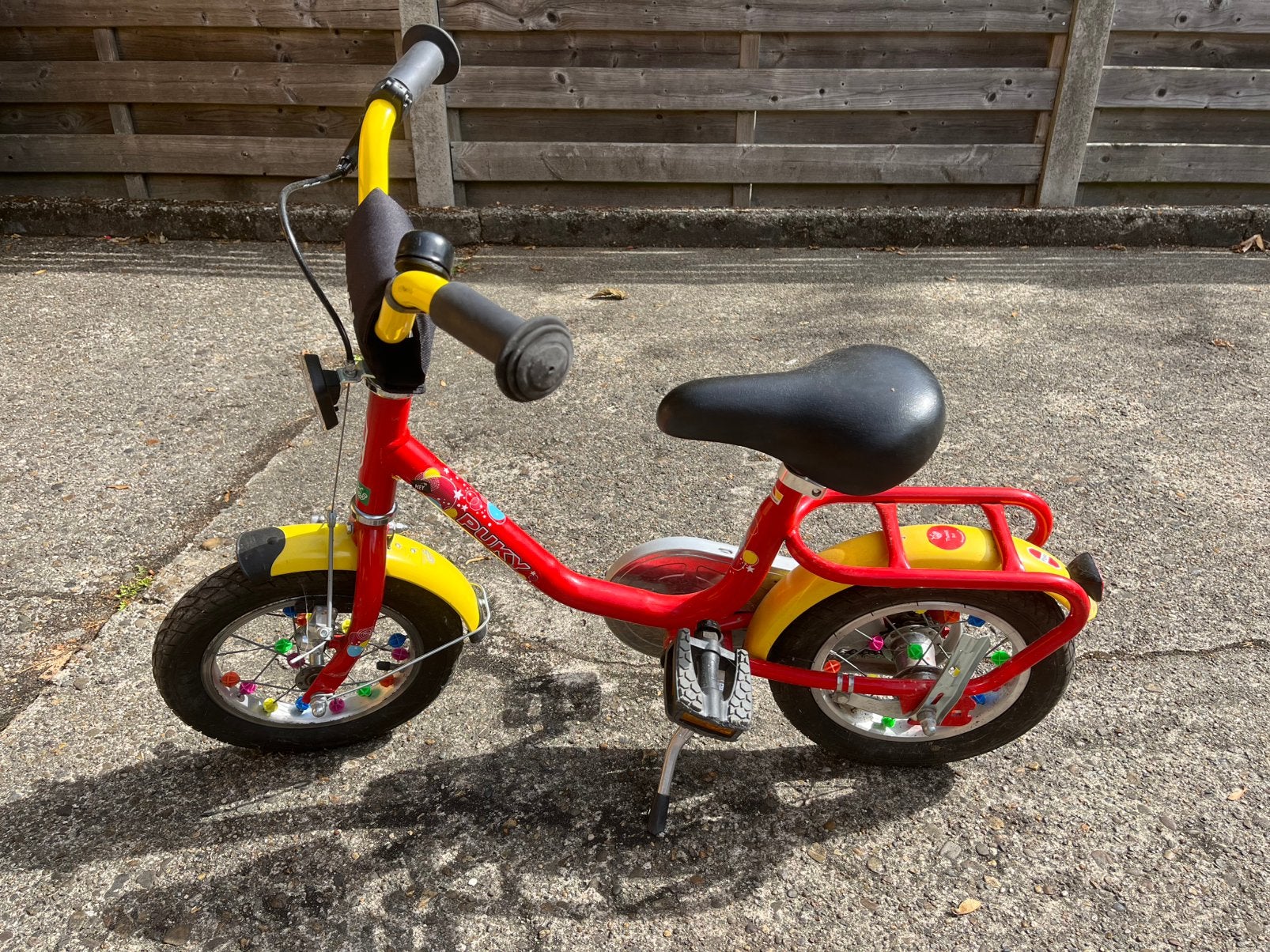 Puky Z2 kinderfiets rood/geel - 12 duims bandenmaat, Fietsen en Brommers, Ophalen, Gebruikt, Terugtraprem, Minder dan 16 inch