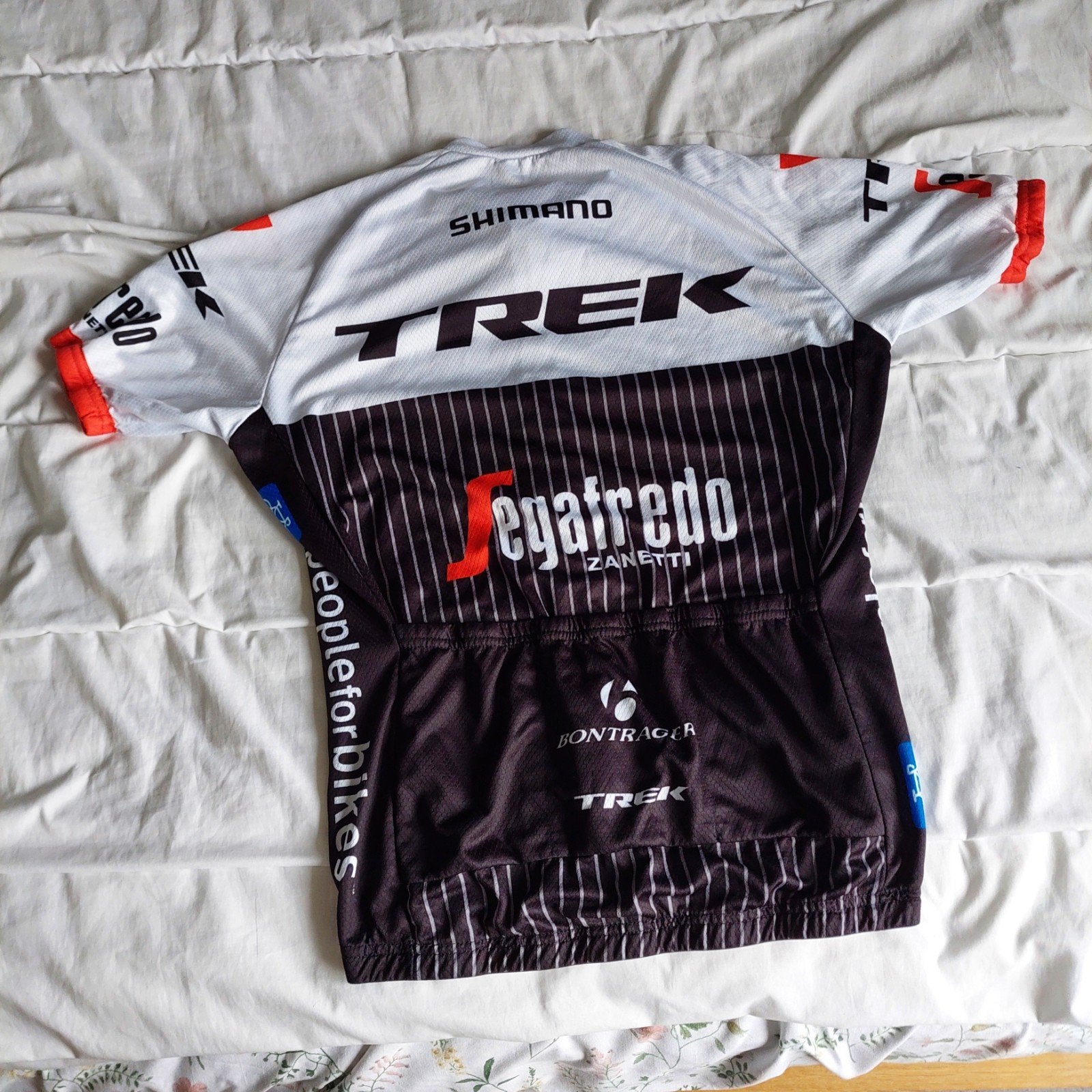 Tenue de cyclisme Trek taille L maillot et culotte, Enlèvement ou Envoi, Neuf, Trek