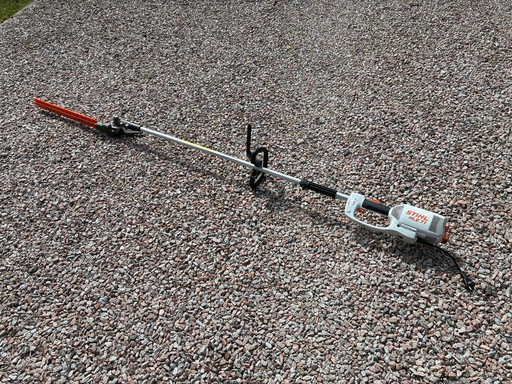 Haagschaar met steel Stihl, Ophalen, Gebruikt, Elektrisch