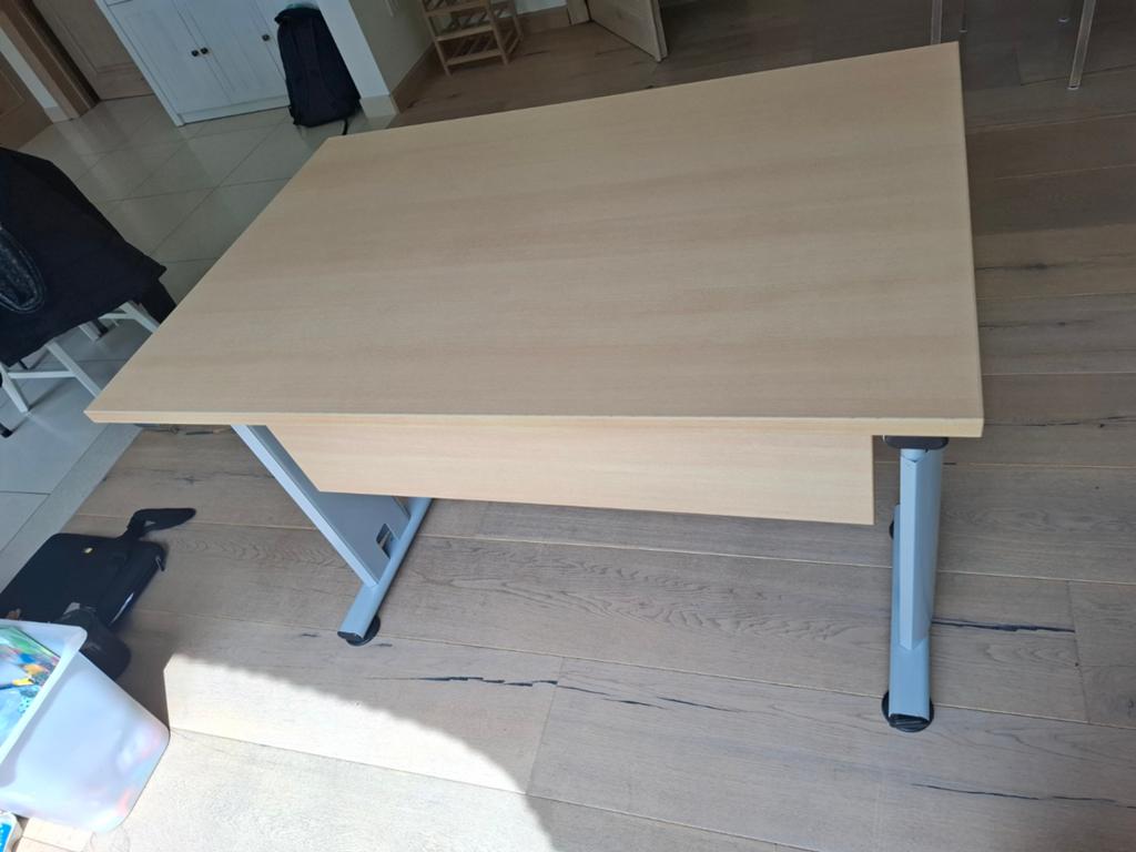 Bureau, Enlèvement