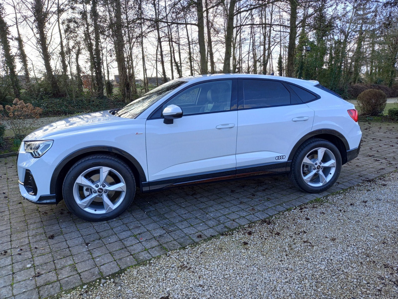 Audi Q3 sportback s line, Autos, Audi, Achat, Noir, 5 portes, 5 places