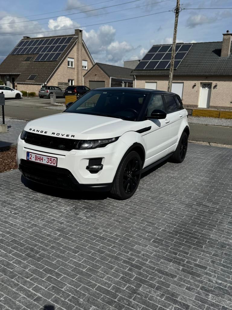 Te koop Range Rover Evoque 2.2 SD4 190PK Automaat, Auto's, Automaat, Euro 5, Zwart, Wit