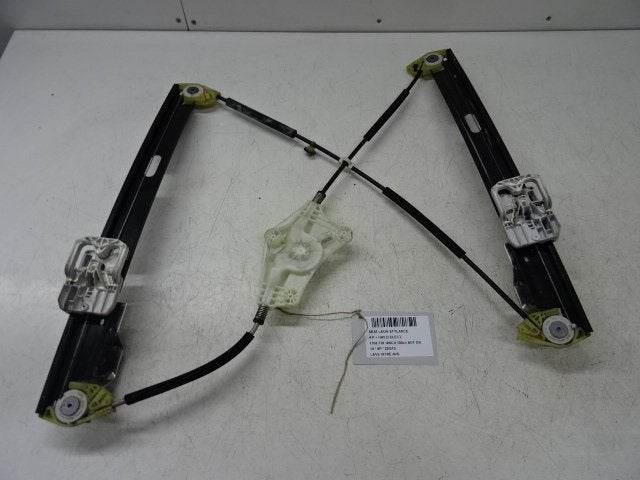 VITRE MECANISME AVANT GAUCHE Seat Leon (5FB), Utilisé, Seat