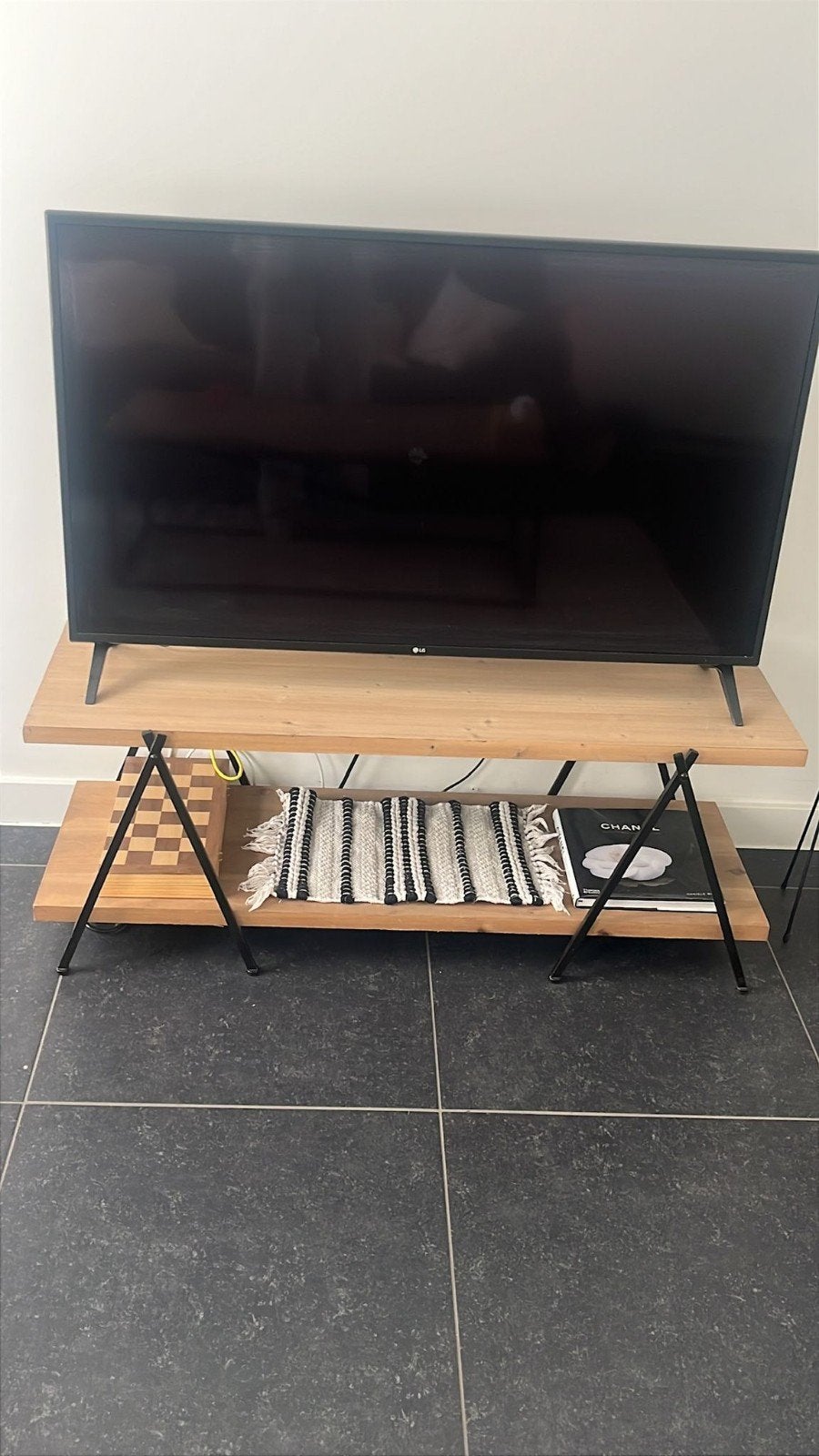 Tv tafeltje, Huis en Inrichting, Kasten |Televisiemeubels, Ophalen