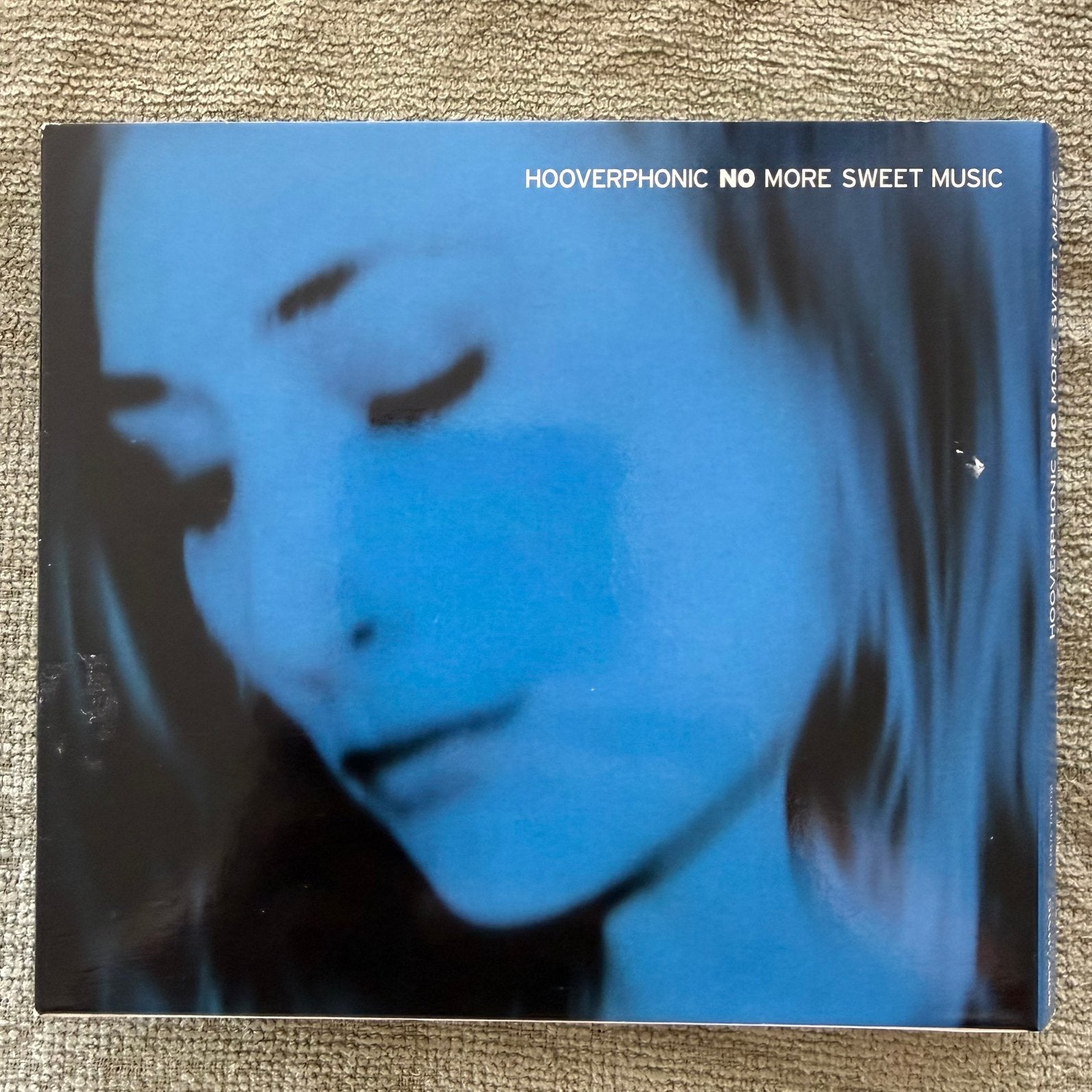 Dubbel cd Hooverphonic, Cd's en Dvd's, Ophalen of Verzenden, Zo goed als nieuw, Digipak