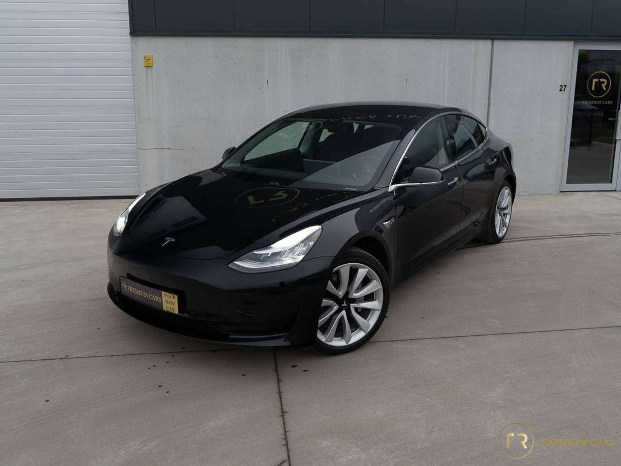 Tesla Model 3 Standard Plus l Pano l Alu Wheels l Towhook, Cuir, Achat, Entreprise, Noir