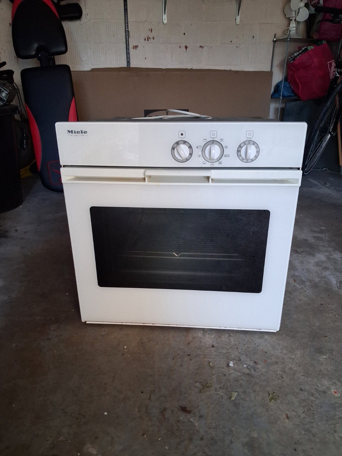 Oven, Elektronische apparatuur, Ophalen