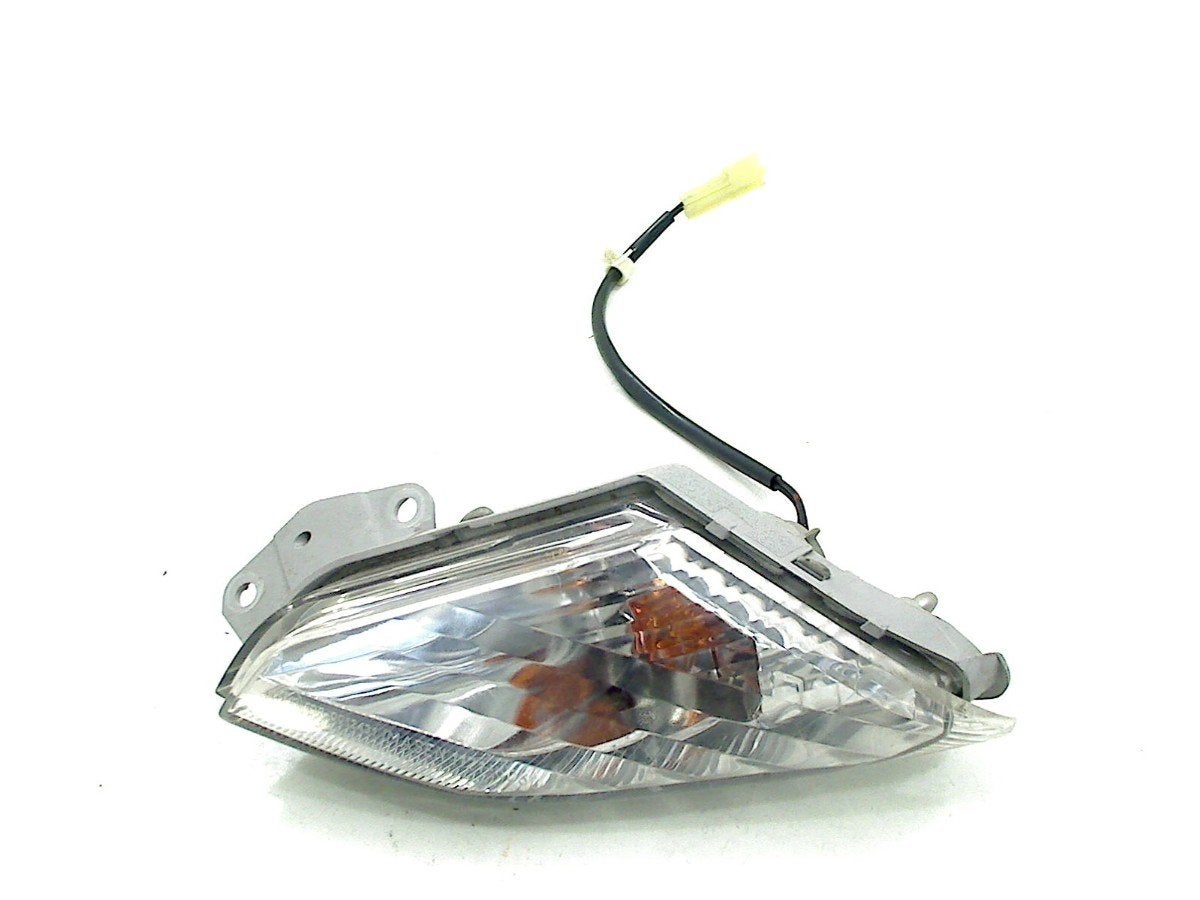 CLIGNOTANT AVANT GAUCHE Yamaha, Yamaha Motor Europe N.V., Utilisé, Customersupport@yamaha-motor.co.uk, Koolhovenlaan 101
1119 NC  Schiphol-Rijk, NL