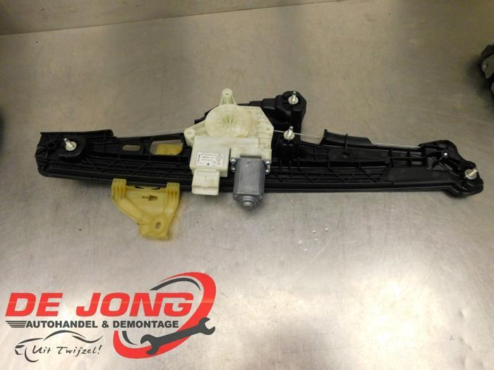 Ruitmechaniek 4Deurs rechts-voor van een Renault Captur, Gebruikt, -, Renault, -