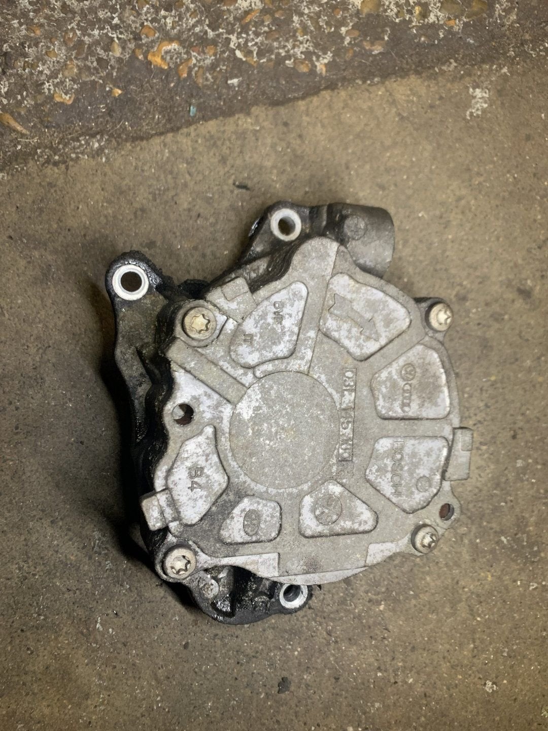 Volkswagen T5 GP 2.0 hogedrukpomp 03L 145 100, Auto-onderdelen, -, -, -