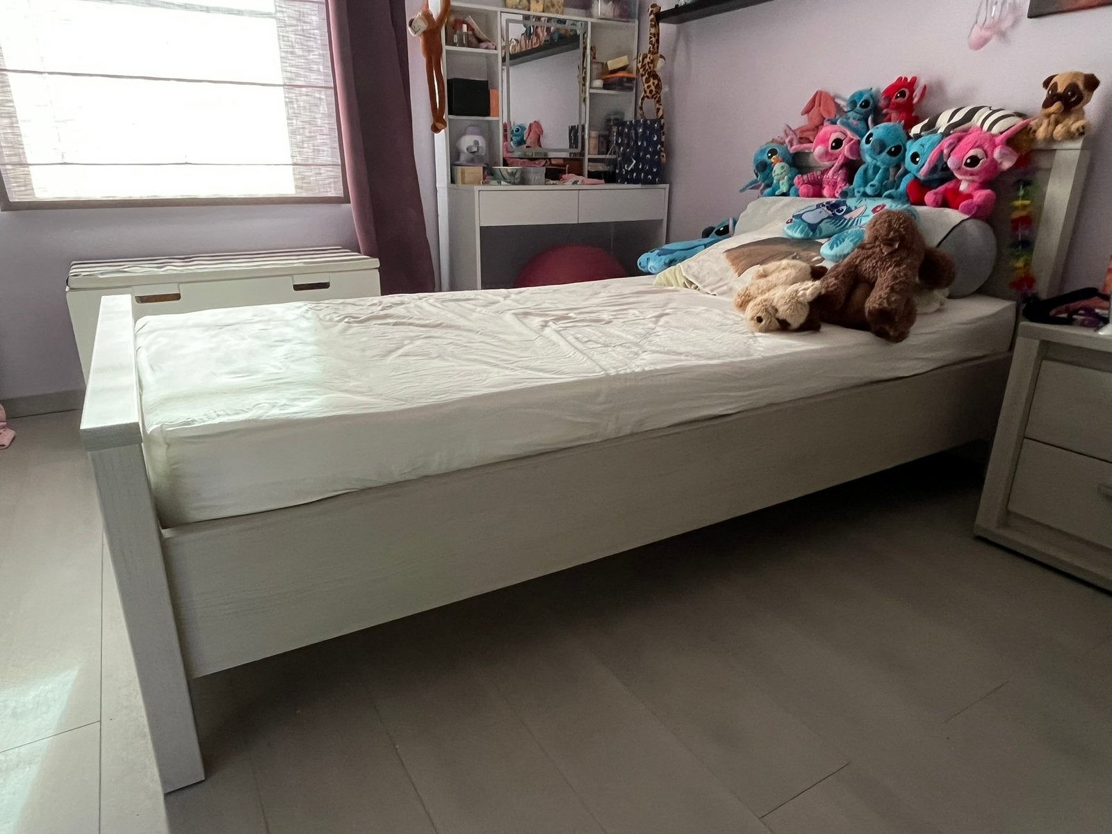 Eenpersoonsbed + nachtkastje, Huis en Inrichting, Ophalen, Gebruikt, Eenpersoons