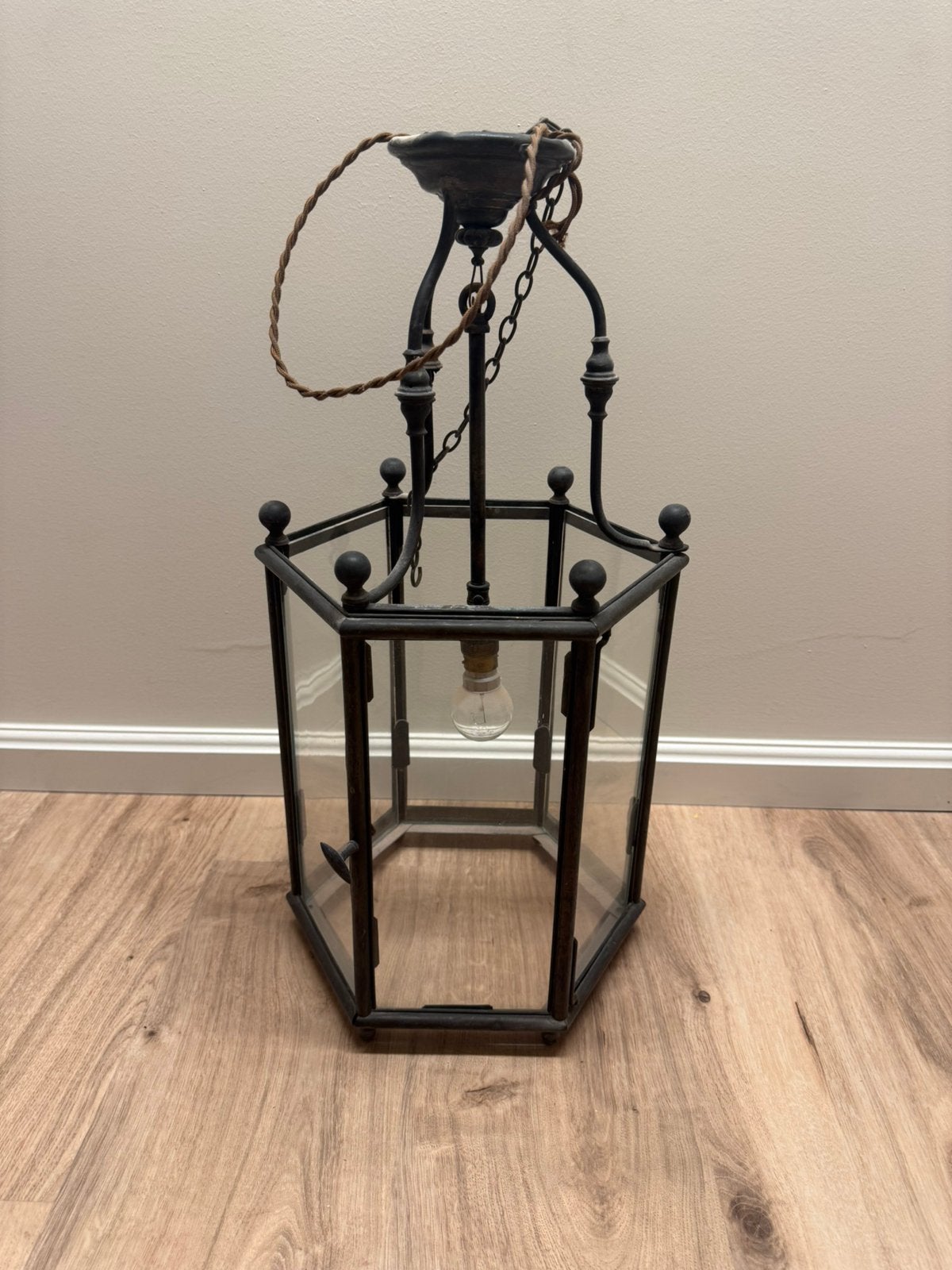Authentieke metalen hanglantaarn / hanglamp met glas, Ophalen, Gebruikt