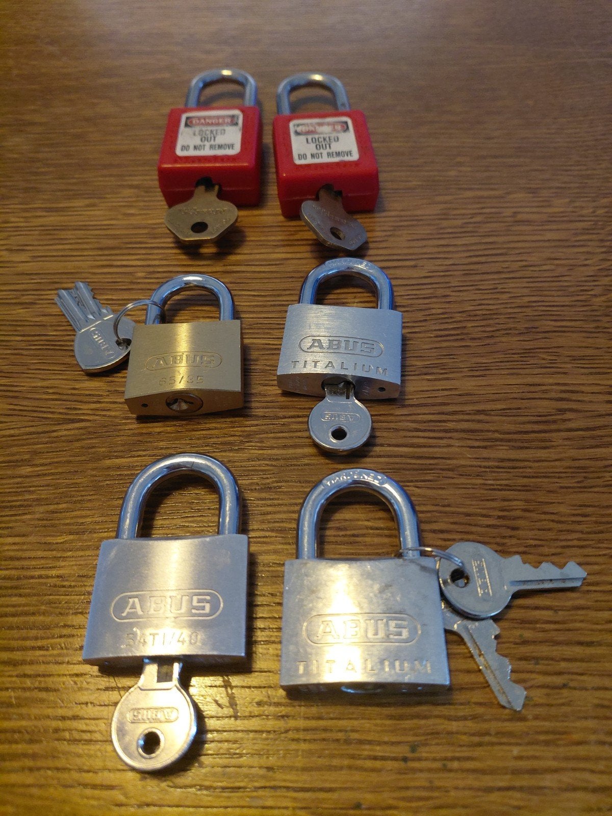 6 hang sloten, Ophalen of Verzenden, Zo goed als nieuw
