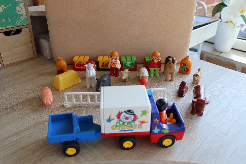 Playmobil 123 - Camion circus + animaux, Enfants & Bébés, Jouets | Playmobil, Enlèvement