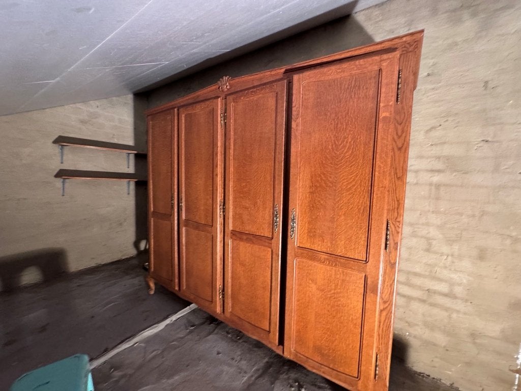 Antieke kleerkast, Huis en Inrichting, Kasten | Kleerkasten, Ophalen, Met deur(en), Gebruikt, 200 cm of meer