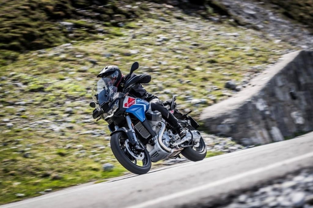 Moto Guzzi Stelvio Duecento Tributo, Motos, Permis Moto A, Entreprise, Plus de 35 kW, 2 cylindres