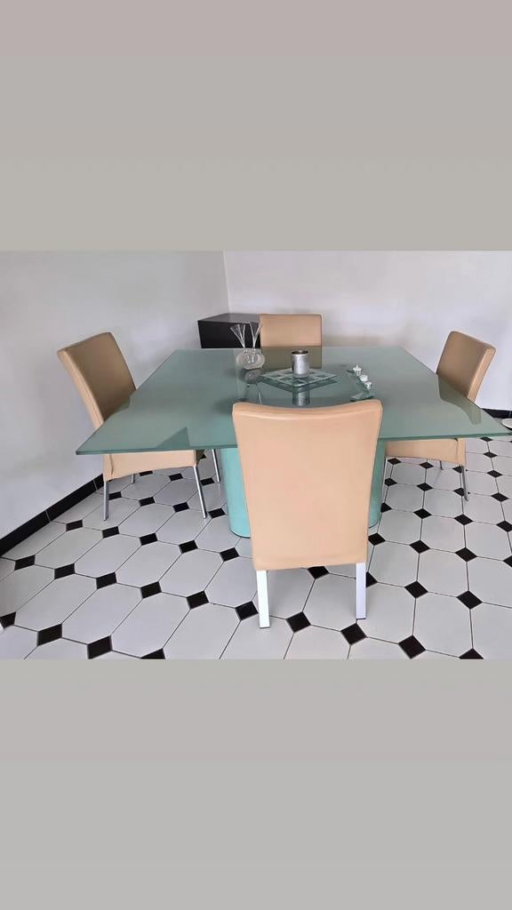 Living/Eetkamer, Enlèvement, Tapis