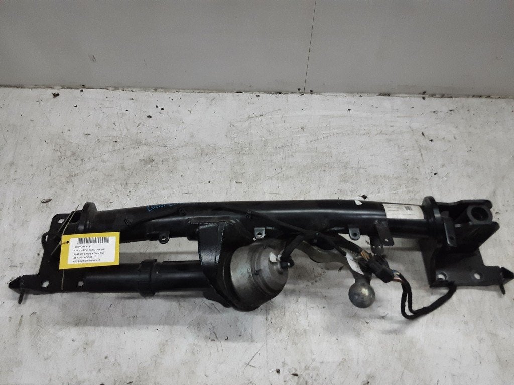 ATTELAGE REMORQUE BMW XM (09) (01-2022/-) (5A11DF703), Utilisé, BMW, Petuelring 130
80809  München, DE, Bayerische Motoren Werke AG