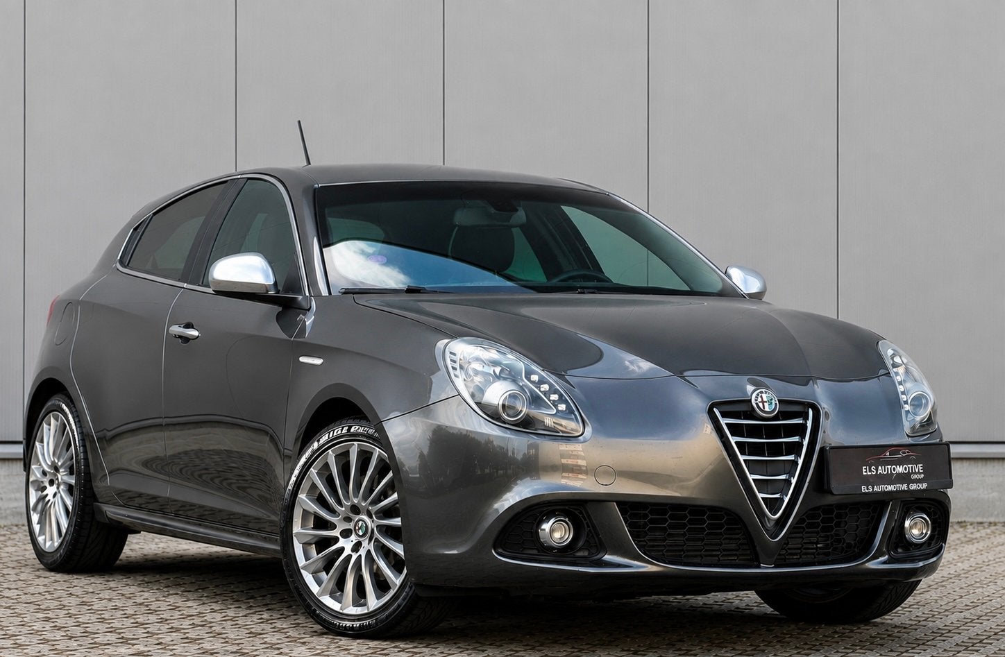 Alfa Romeo Giulietta 1.4 Turbo/170 CH/essence/automatique, Cuir, Argent ou Gris, Achat, Euro 6