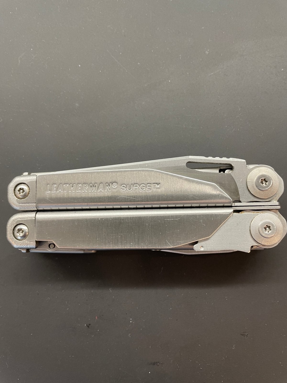 Leatherman “SURGE” nieuwstaat. Meest uitgebreide multitool., Ophalen, Zo goed als nieuw
