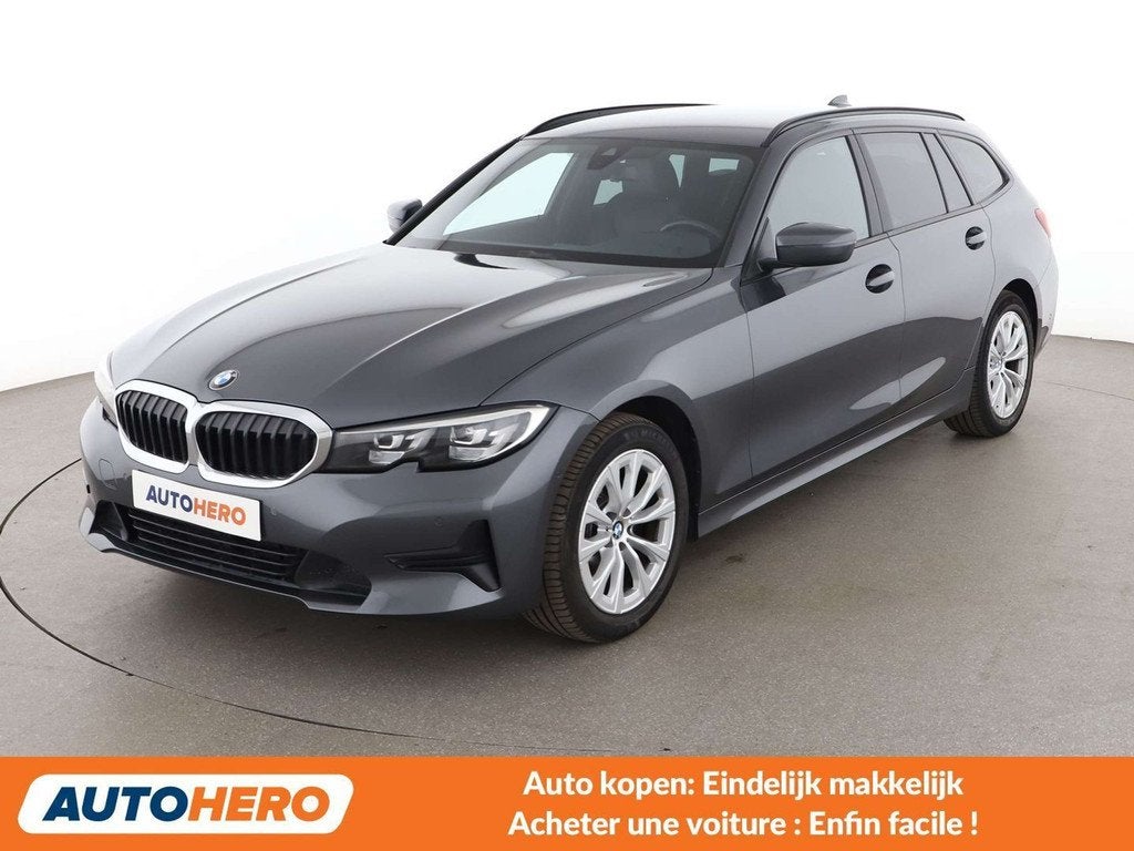 BMW 3 Serie 318 318d Advantage (bj 2020, automaat), Auto's, Achterwielaandrijving, 136 pk, Zwart, Leder