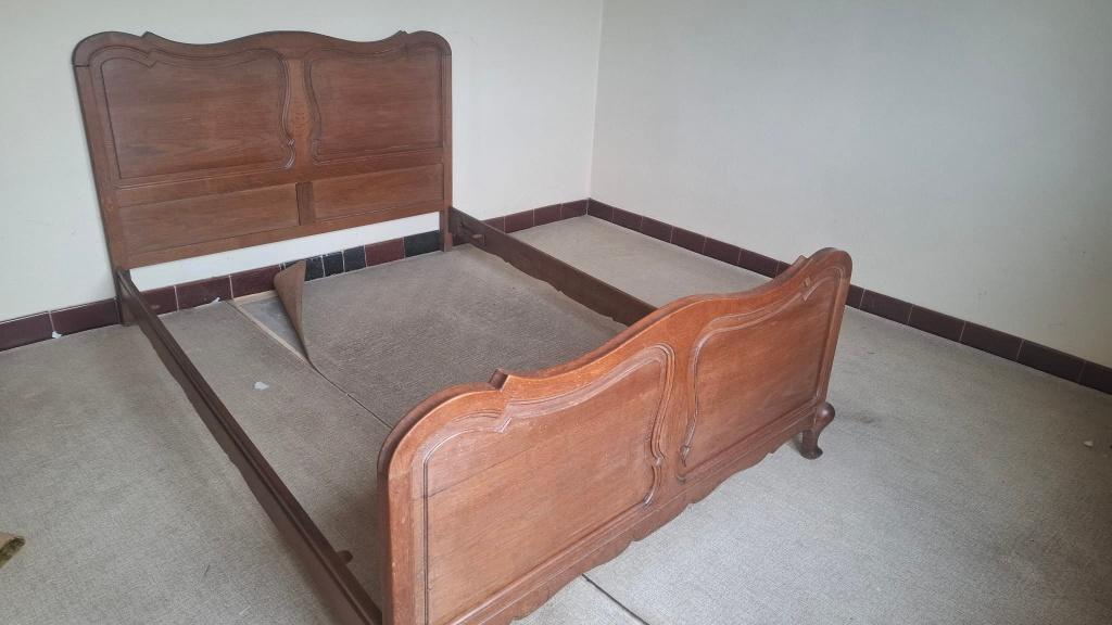 Retro vol houten bed, Huis en Inrichting, Ophalen
