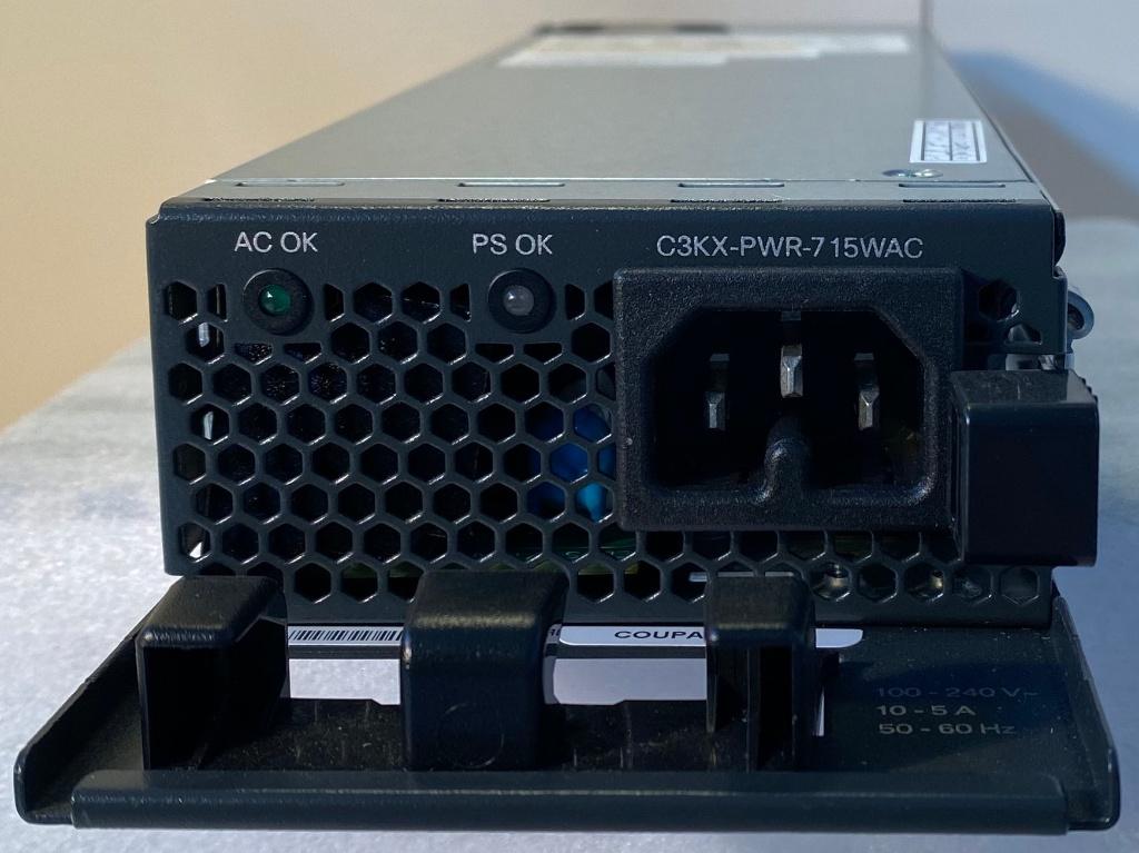 A vendre Alimentation interne Switch CISCO 750W, Enlèvement ou Envoi, Utilisé