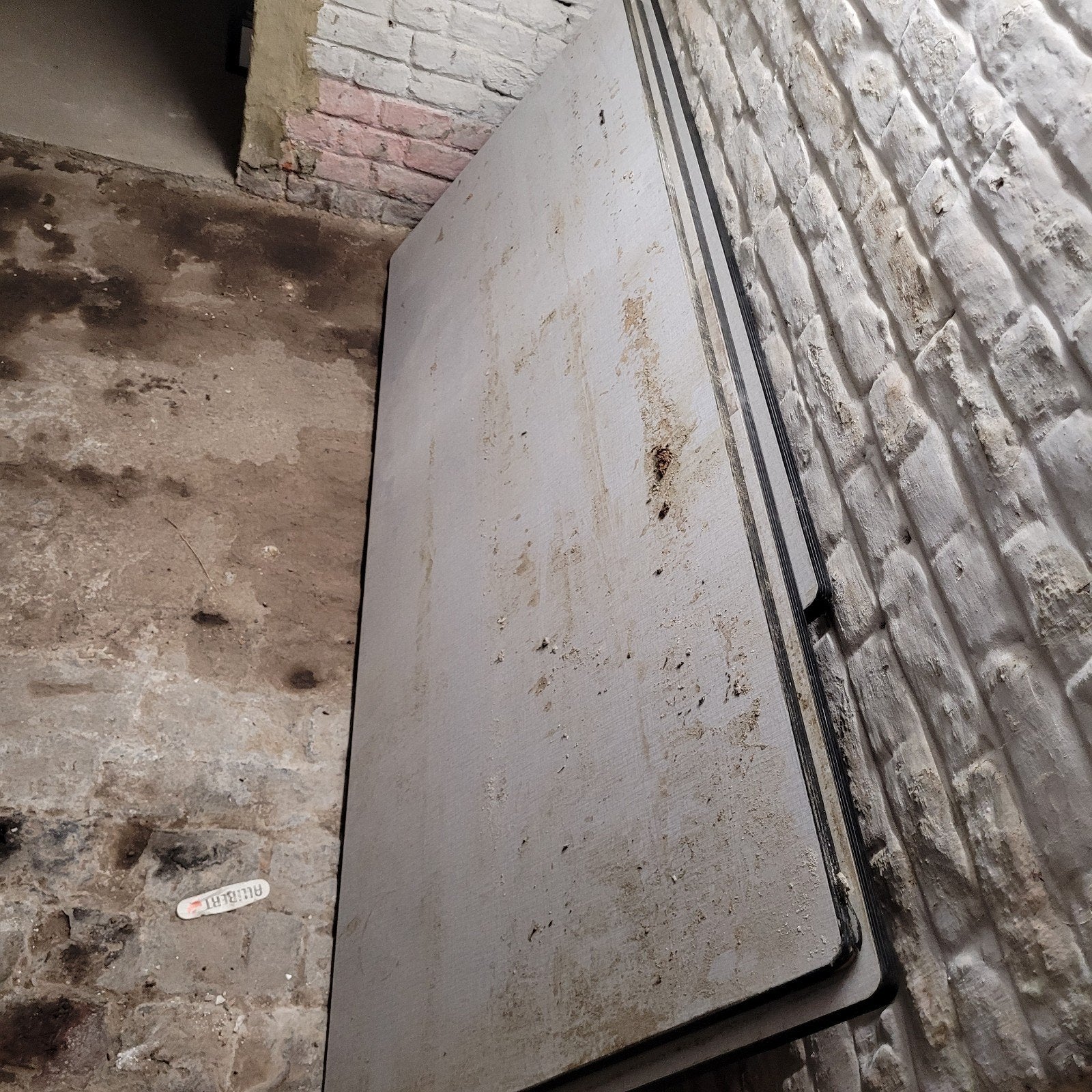 Lot de 3 tables à poser sur tréteaux
Dans leur jus, entrepo, Enlèvement, Utilisé