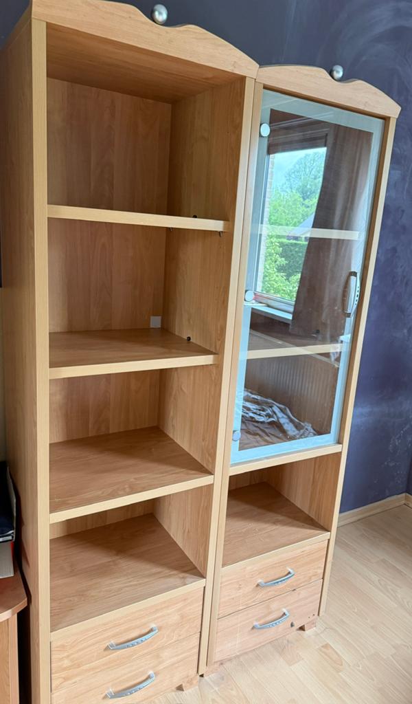 Opberg kasten, Ophalen, Gebruikt, Met deur(en), Glas