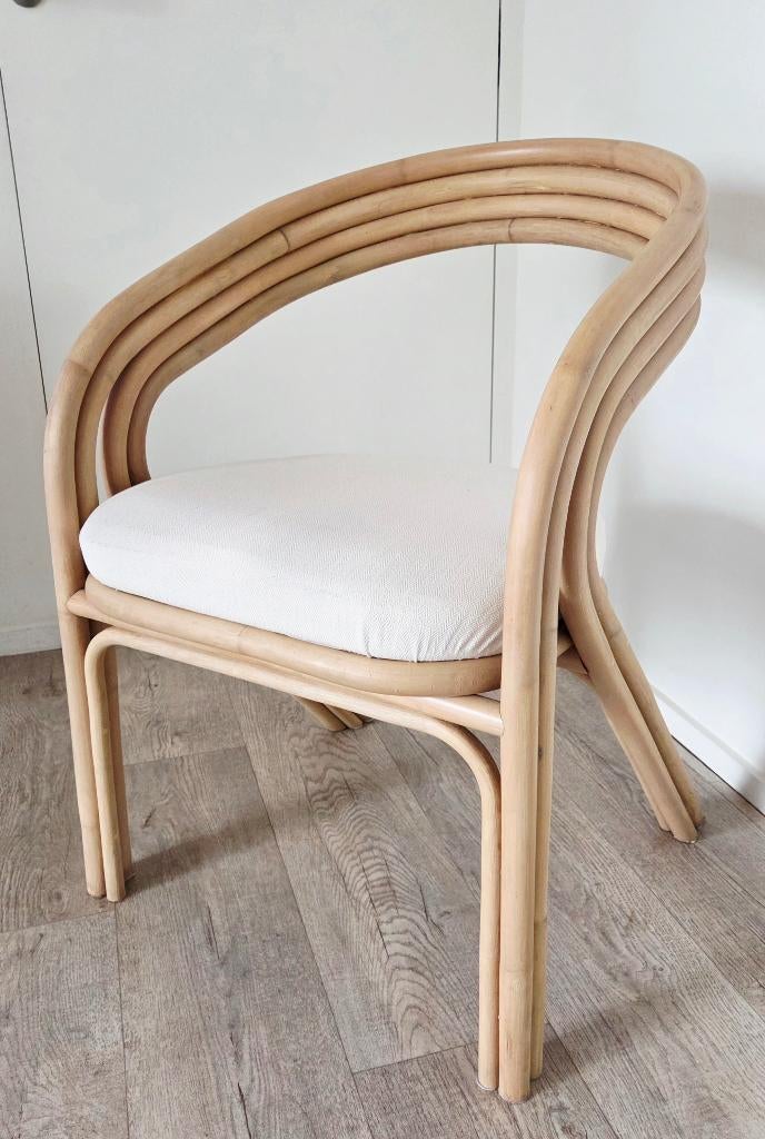 Bamboe stoelen / Rotan 2x, ZGAN., Huis en Inrichting, Stoelen, Ophalen, Zo goed als nieuw, Twee