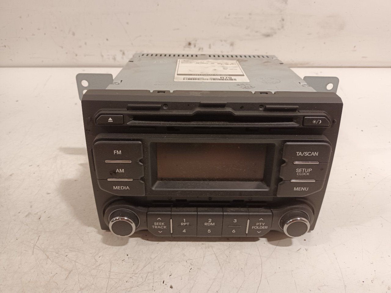 Radio Kia Rio, Enlèvement ou Envoi, Van der Ven Autorecycling B.V., Onderdelen@venauto.nl, Ettenseweg 76, 4706 PB Roosendaal, The Netherlands