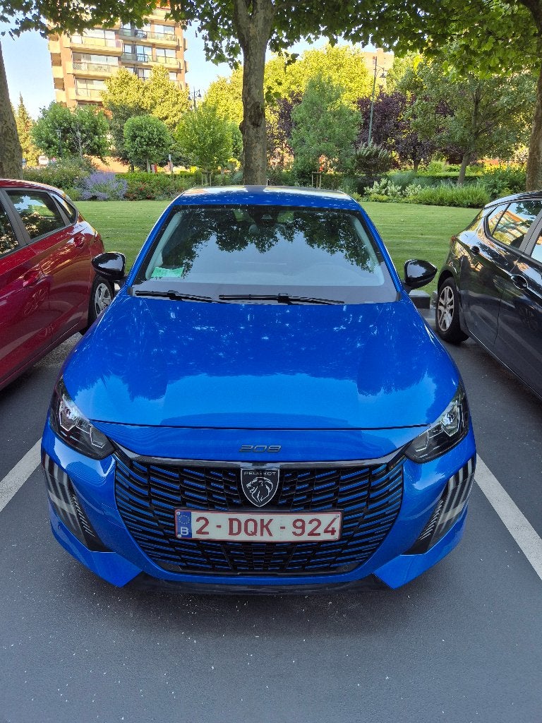 Peugeot 208   1.2 allure, Achat, Euro 6, Boîte manuelle, Entretenue par le concessionnaire