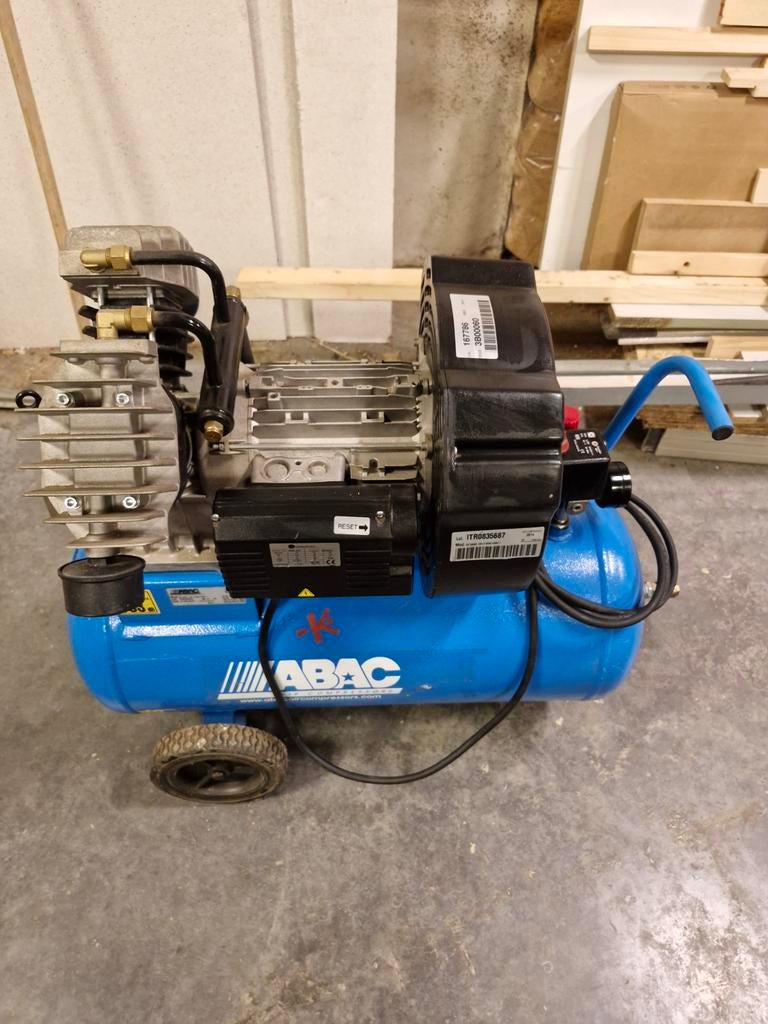 ABAC GV34/50 twin cylinder 50l. Compressor, Enlèvement