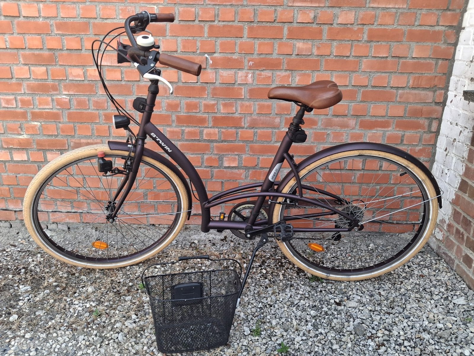 B’TWIN Elops 320 Stadsfiets, Fietsen en Brommers, Fietsen | Dames | Damesfietsen, Zo goed als nieuw, Versnellingen, Ophalen