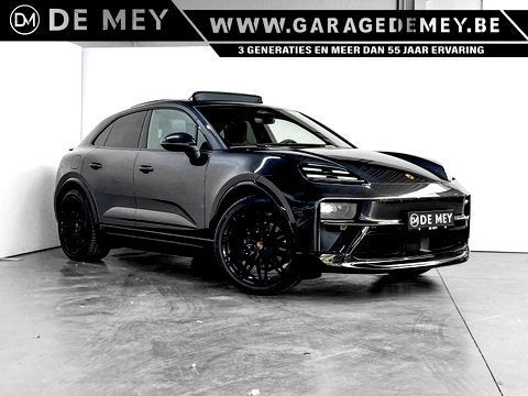 Porsche e-Macan 100 kWh SPORT DESIGN Pack / Pano / Bose Soun, Auto's, Automaat, https://public.car-pass.be/vhr/726f06a0-2af6-403a-877e-e686c3a358a3